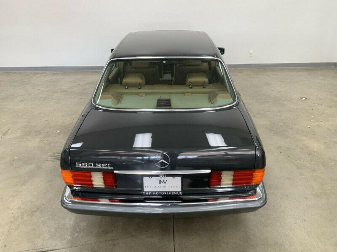 1990 Mercedes-Benz 500-Series 4dr Sedan 560SEL - photo 9