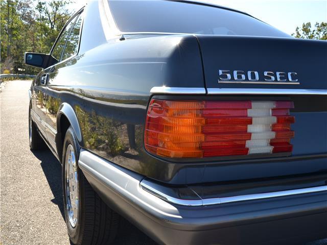1990 Mercedes-Benz 500-Series 560SEC - photo 4