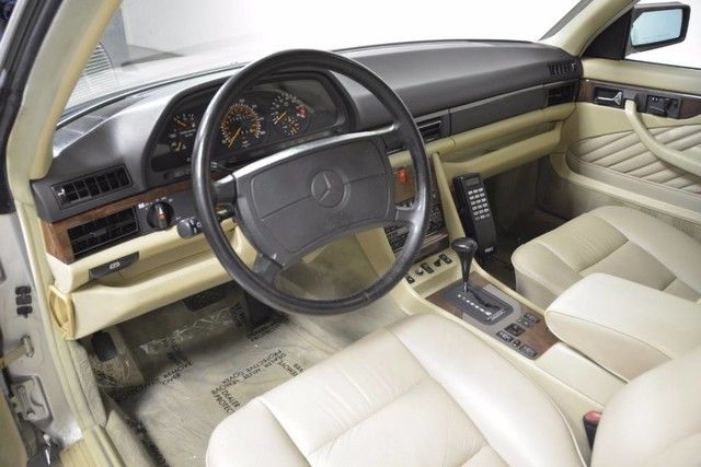 1990 Mercedes-Benz 500-Series - photo 2