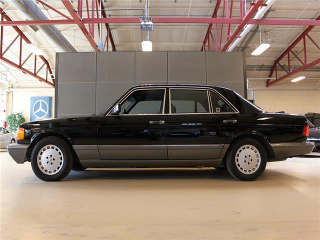 1990 Mercedes-Benz 500-Series 560SEL