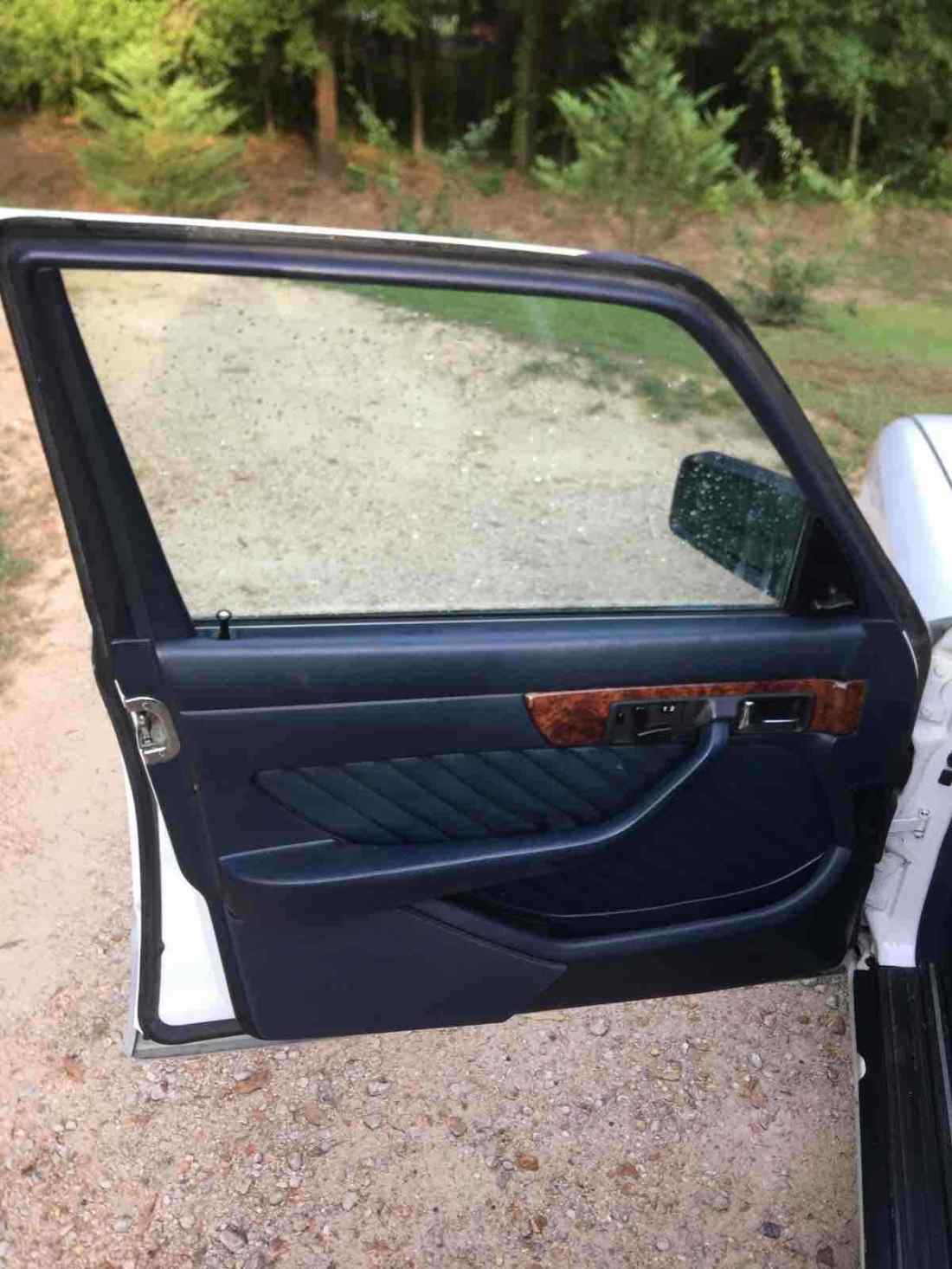 1990 Mercedes-Benz 560SEL SEL - photo 5