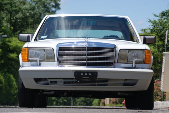 1990 Mercedes-Benz 500-Series Base Sedan 4-Door - photo 2