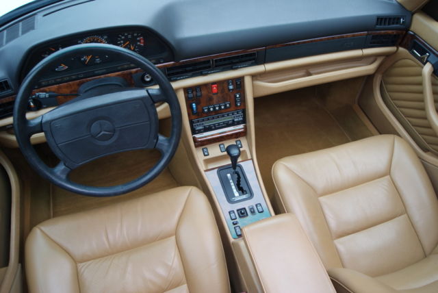 1990 Mercedes-Benz 500-Series Base Sedan 4-Door - photo 9