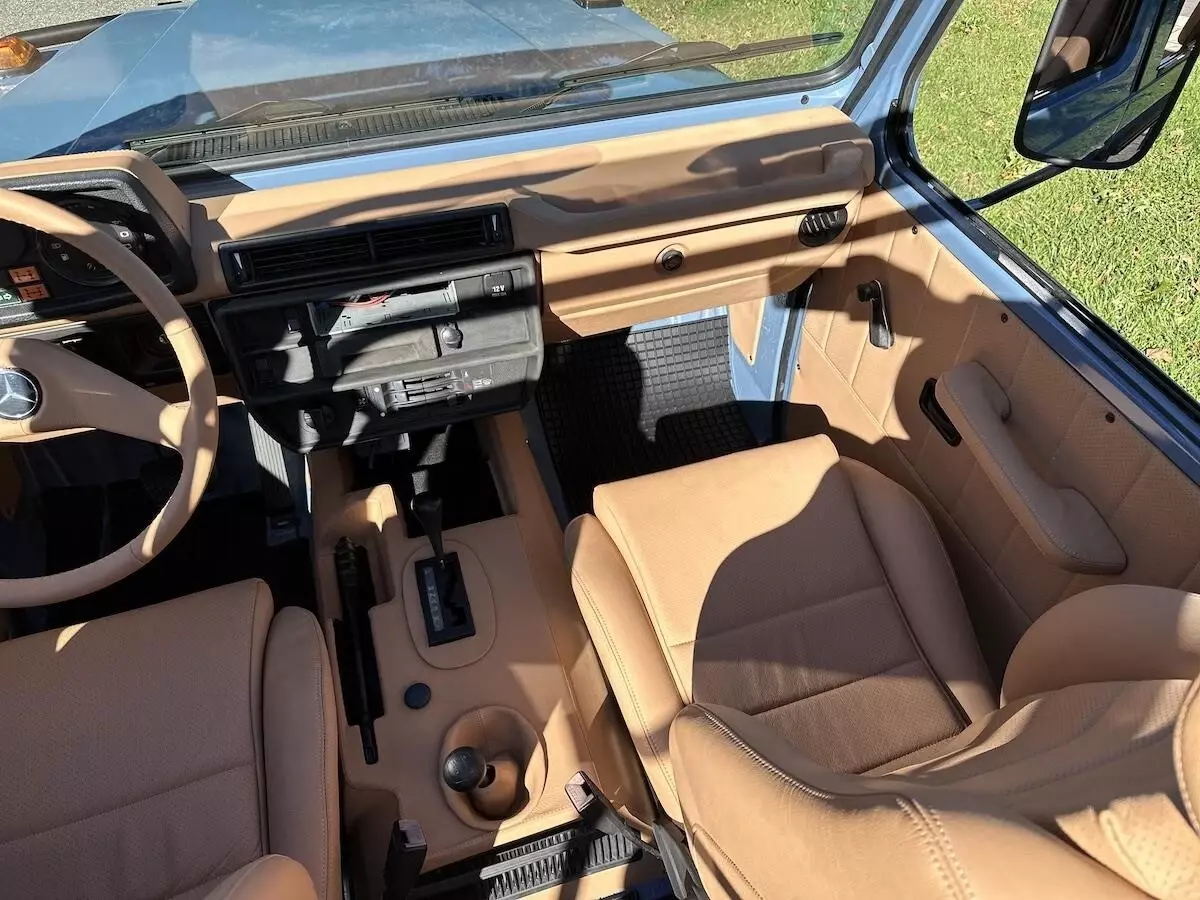 1990 Mercedes-Benz 230GE Convertible - photo 9