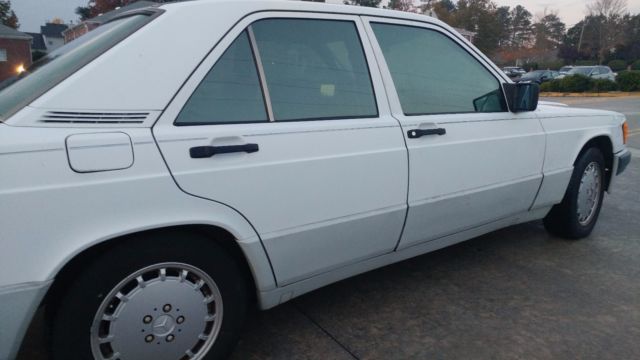 1990 Mercedes-Benz 190-Series SEDAN - photo 5
