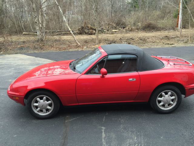 1990 Mazda Miata Convertible - photo 3