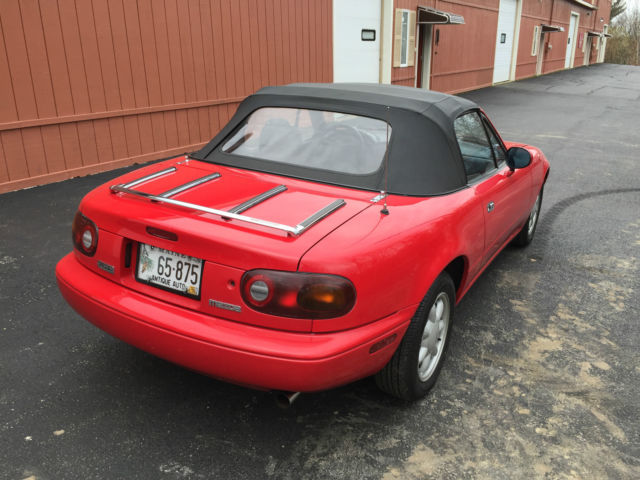 1990 Mazda Miata Convertible - photo 6