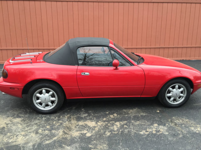 1990 Mazda Miata Convertible - photo 7