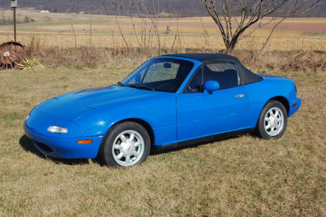 1990 Miata in EXCELLENT shape needs nothing 1990 Mazda MX-5 Miata all available options for 1990