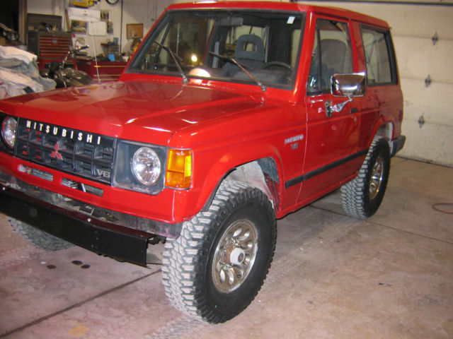 1990 Mitsubishi Montero - photo 5