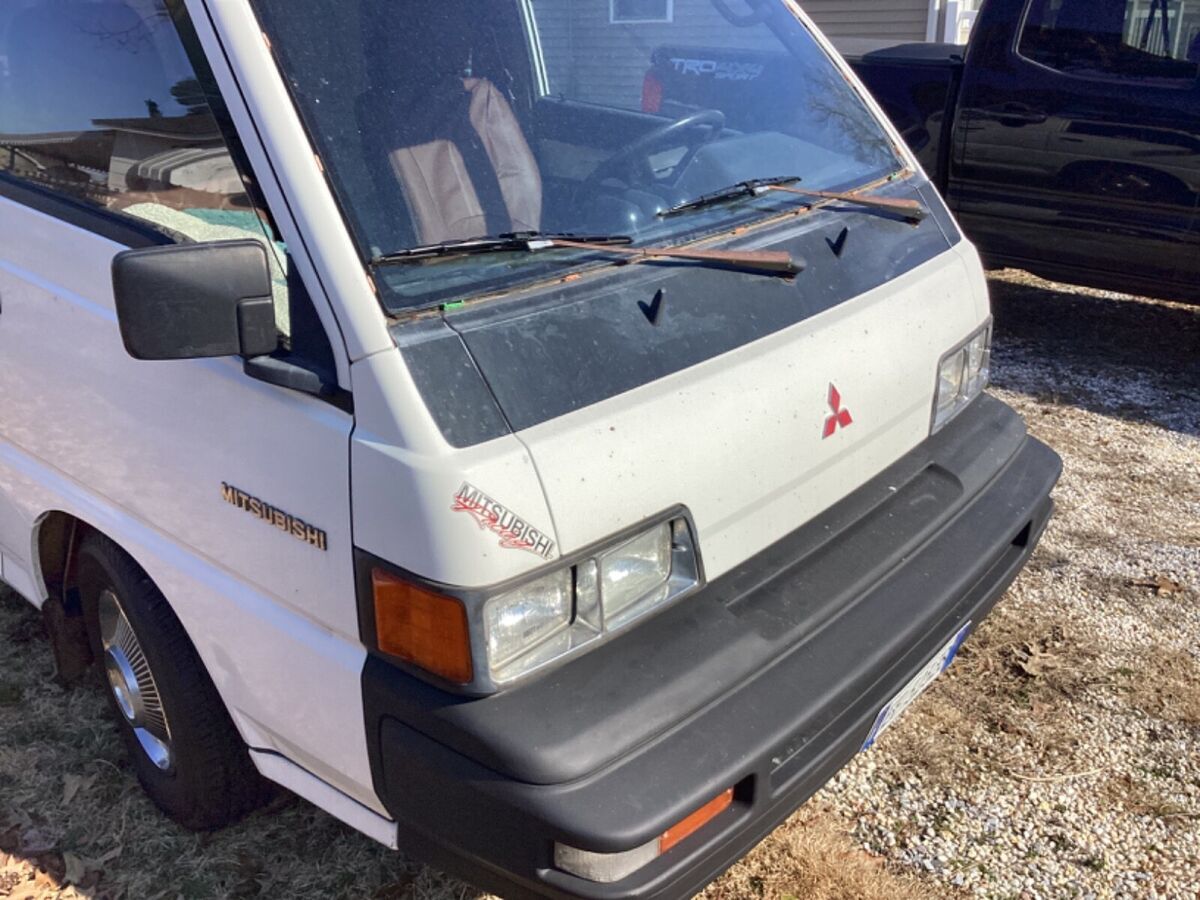 1990 Mitsubishi Other - photo 4