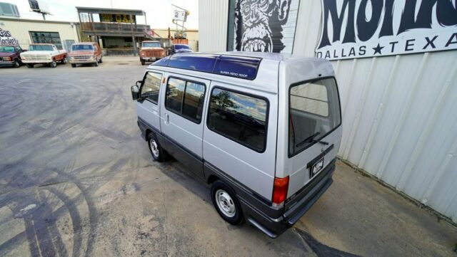 1909 Mitsubishi U18 Mini Cab Super Aero Micro Van - photo 12
