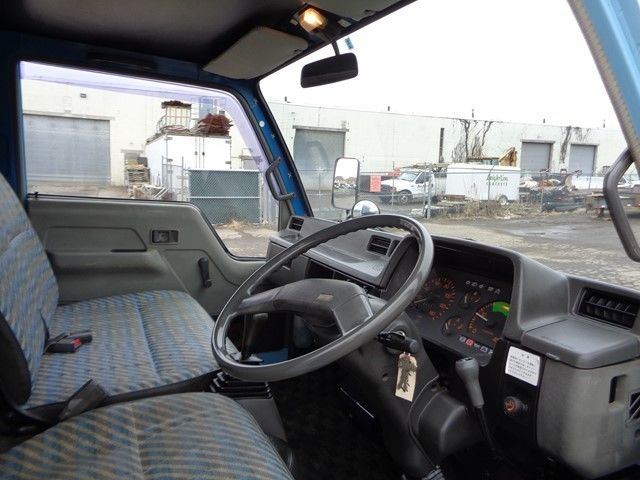 1980 Mitsubishi CANTER 4X4 CREW CAB DIESEL CANTER 4X4 CREW CAB DIESEL - photo 9