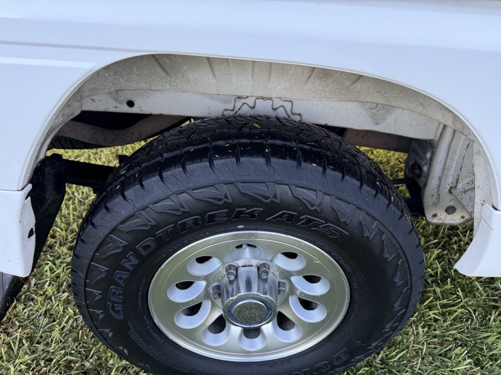 1990 Mitsubishi Delica 4WD. Diesel Turbo. Automatic. - photo 12