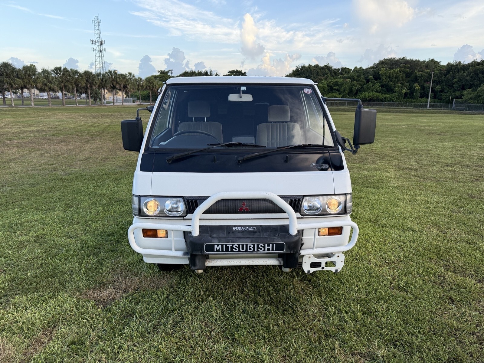 1990 Mitsubishi Delica 4WD. Diesel Turbo. Automatic. - photo 8