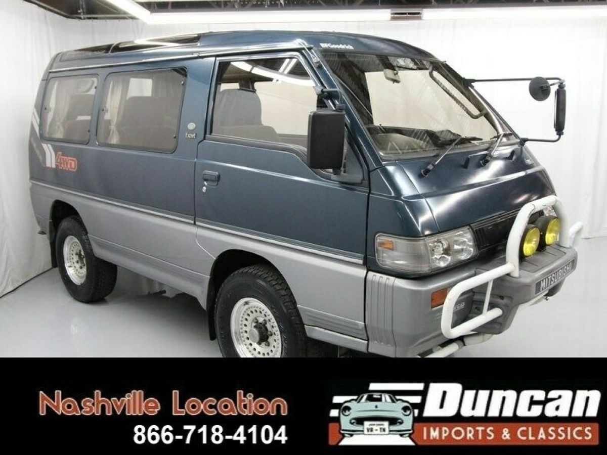1990 Mitsubishi Delica Exceed