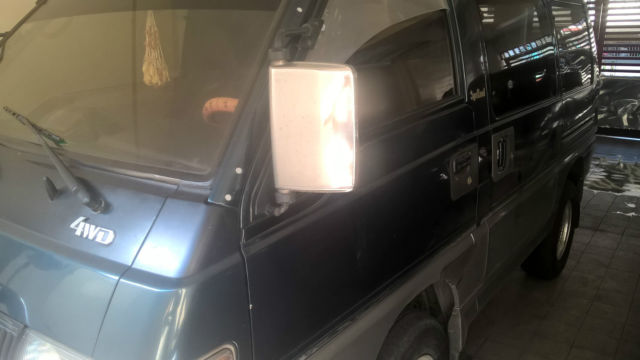 1990 Mitsubishi Delica Exceed 4 x4 - photo 10
