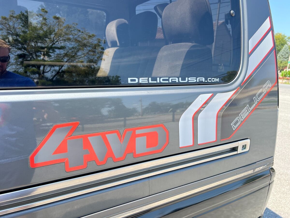1990 Mitsubishi Delica L300 Crystal Lite 4wd - photo 11