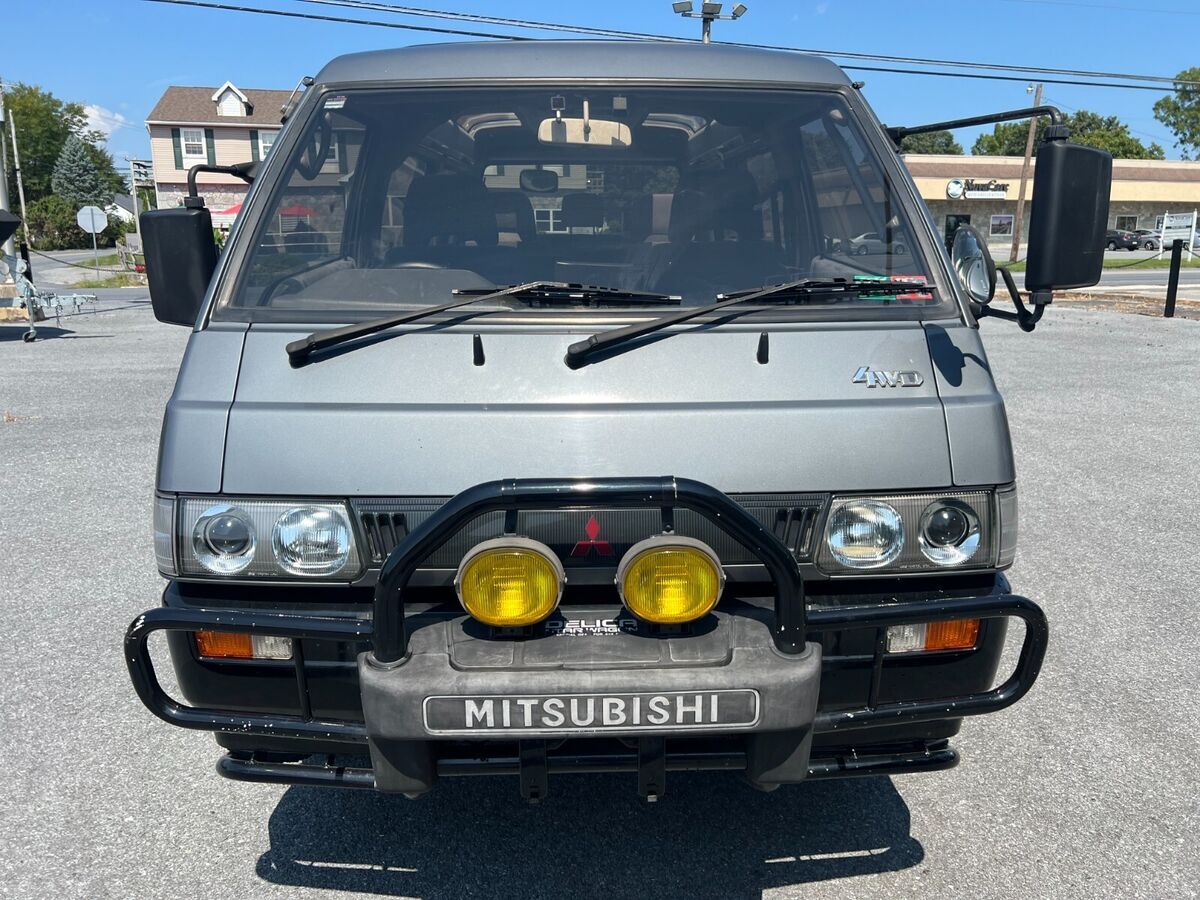 1990 Mitsubishi Delica L300 Crystal Lite 4wd - photo 8