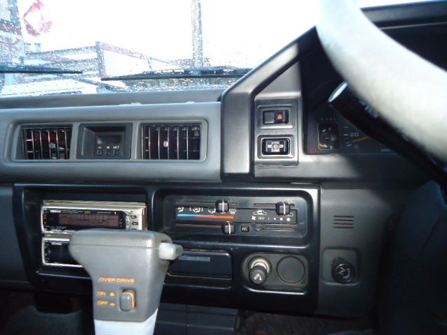 1990 Mitsubishi Delica L300 Exceed - photo 7