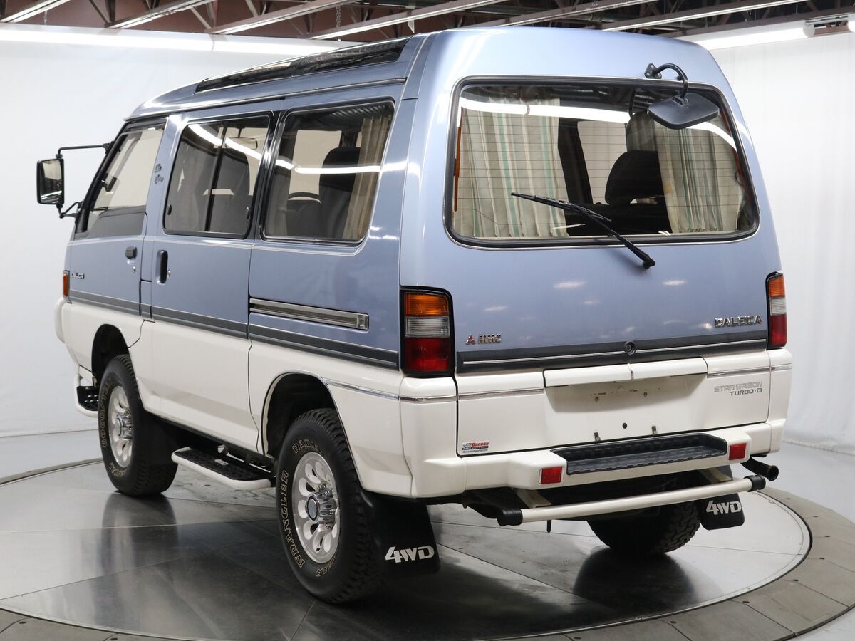 1990 Mitsubishi Delica L300 - photo 5