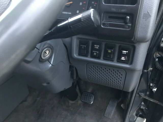 1990 Mitsubishi Delica L300 Exceed - photo 12
