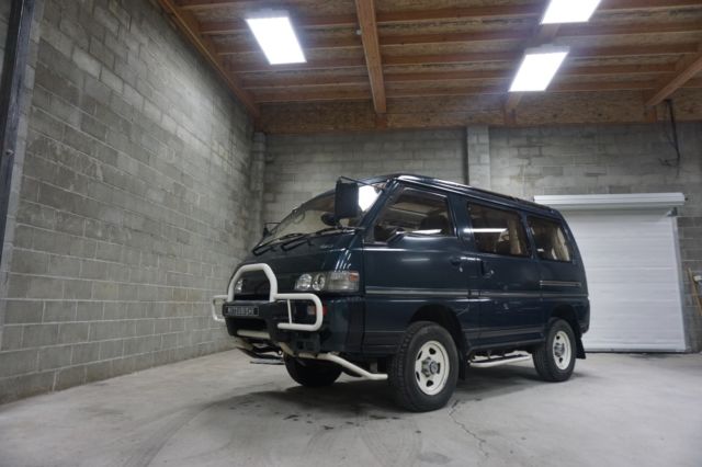 1960 Mitsubishi Other - photo 2