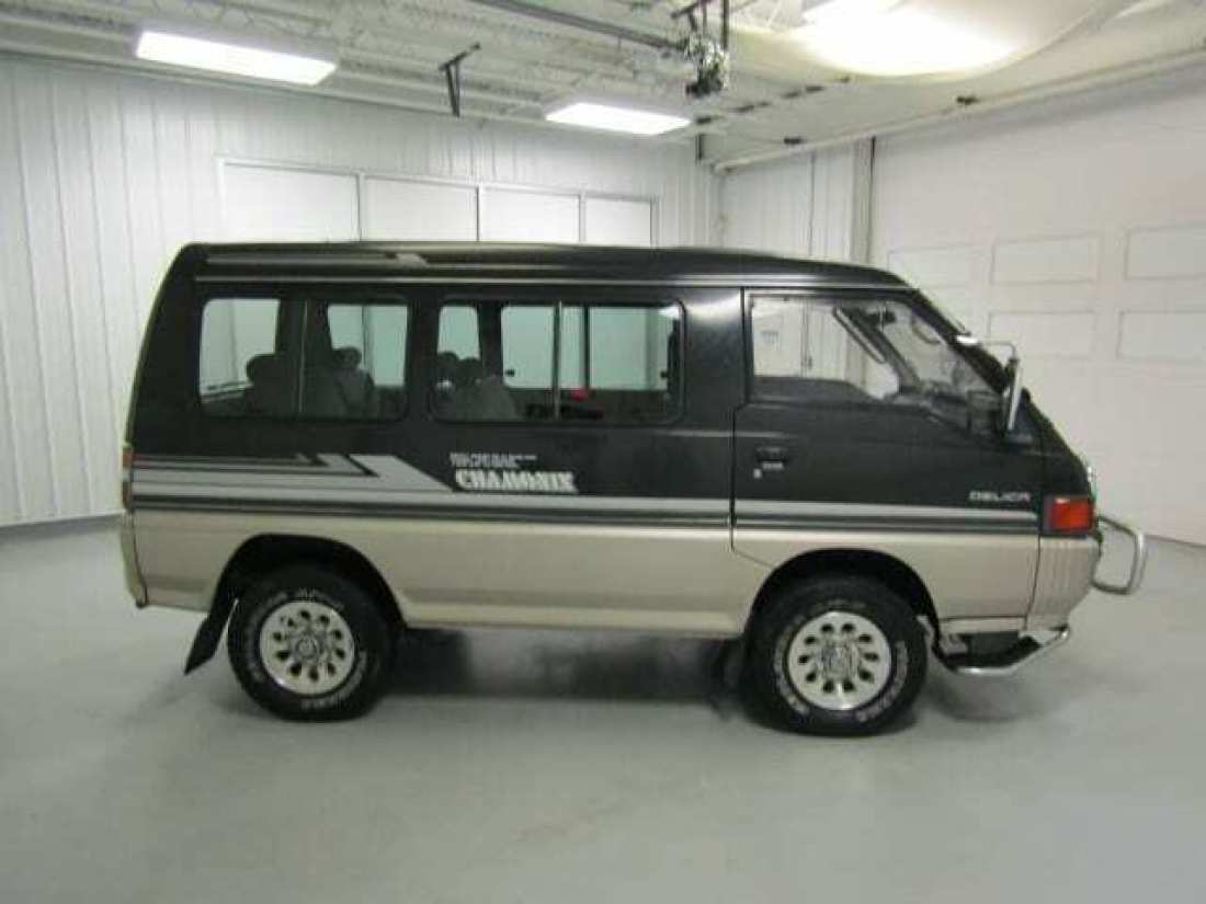 1990 Mitsubishi Delica Star Wagon Chamonix - photo 10