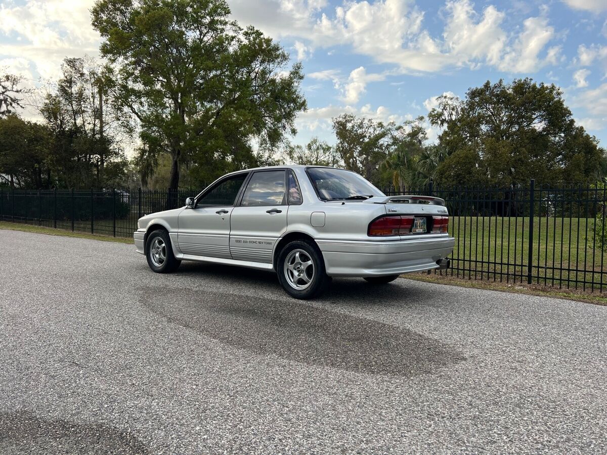1990 Mitsubishi Galant - photo 4