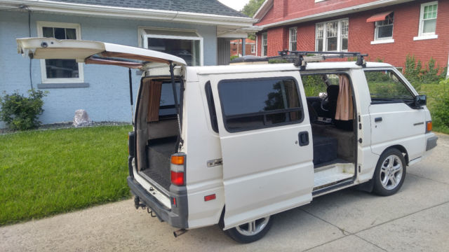 1990 Mitsubishi L300 Camper Van - photo 10