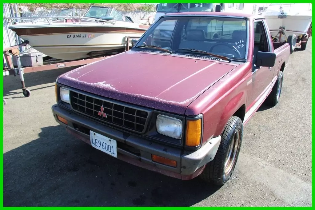 1990 Mitsubishi Mighty Max