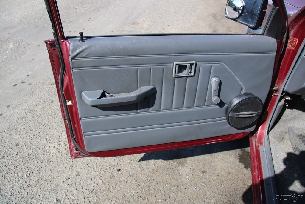 1990 Mitsubishi Mighty Max - photo 10