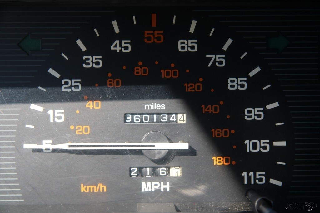 1990 Mitsubishi Mighty Max - photo 13