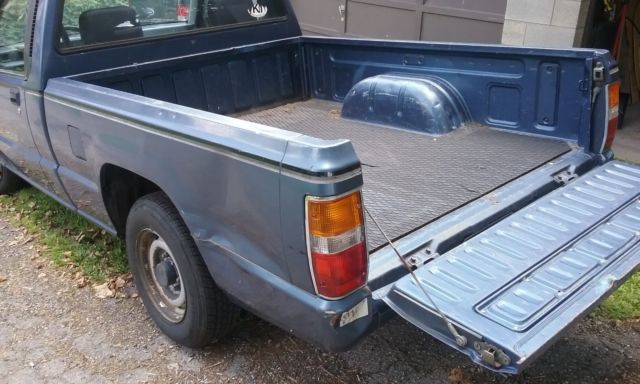 1990 Mitsubishi Mighty Max 2dr base model - photo 7