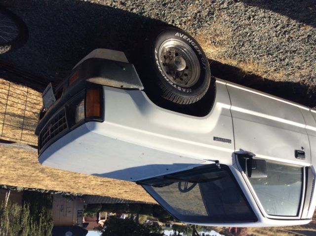 1990 Mitsubishi Mighty Max Base Standard Cab Pickup 2-Door 2.4L 1990 Mitsubishi Mighty Max