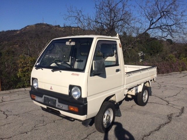 1980 Mitsubishi Light Truck - photo 4