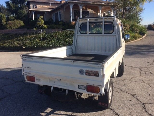 1980 Mitsubishi Light Truck - photo 7