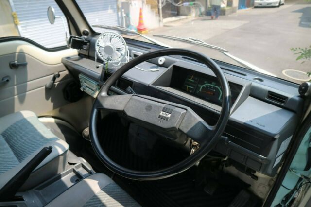 1990 Mitsubishi Other - photo 8