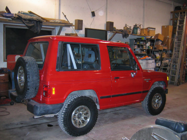 1990 Mitsubishi Montero - photo 2