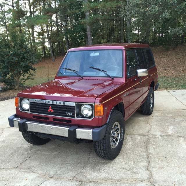1990 Mitsubishi Montero RS - photo 4
