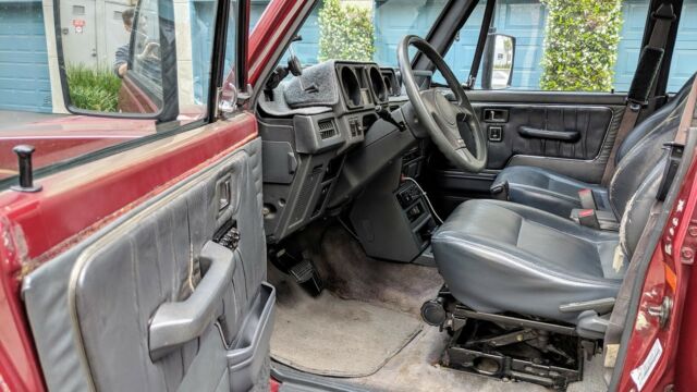 1990 Mitsubishi Montero LS - photo 12