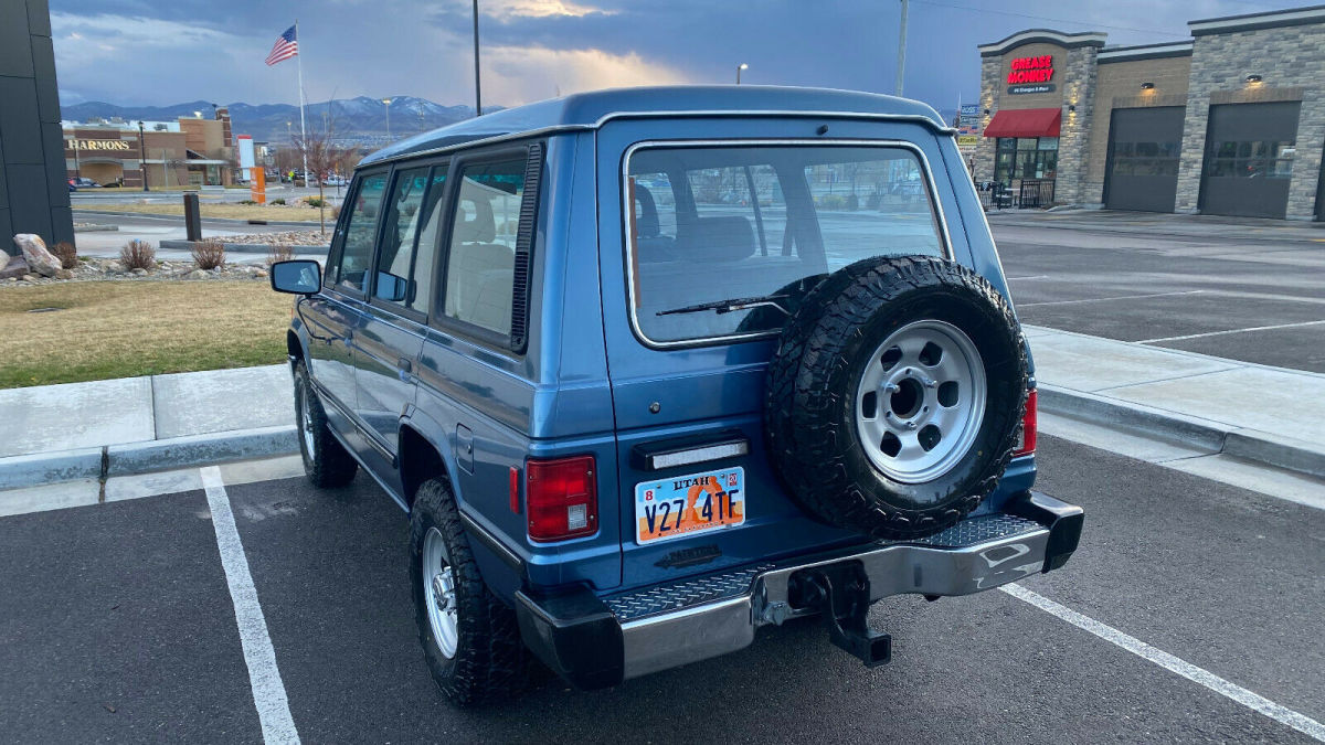 1990 Mitsubishi Montero LS - photo 11