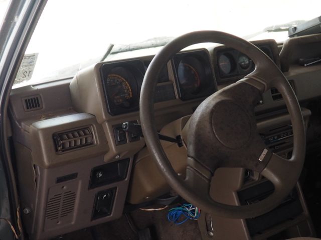 1990 Mitsubishi Montero LS - photo 6