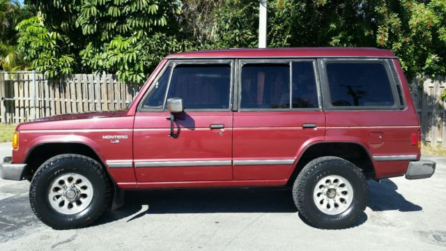 1990 Mitsubishi Montero LS - photo 12
