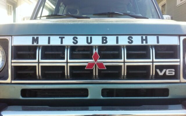 1990 Mitsubishi Montero - photo 13