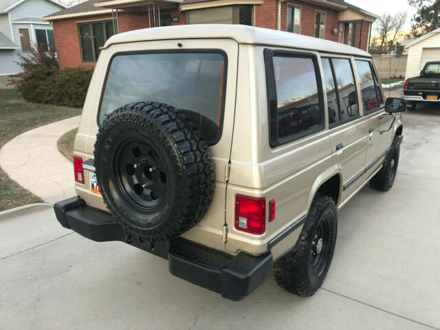 1990 Mitsubishi Montero RS - photo 6
