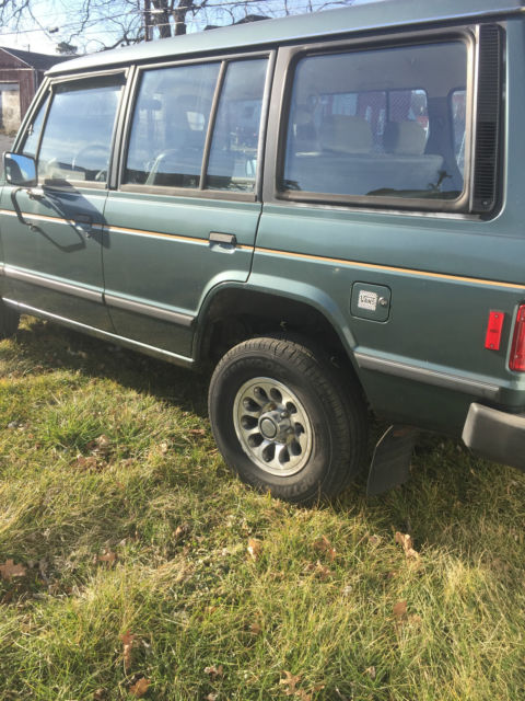 1990 Mitsubishi Montero RS - photo 5