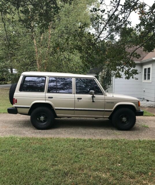 1990 Mitsubishi Montero RS 4X4 - photo 4