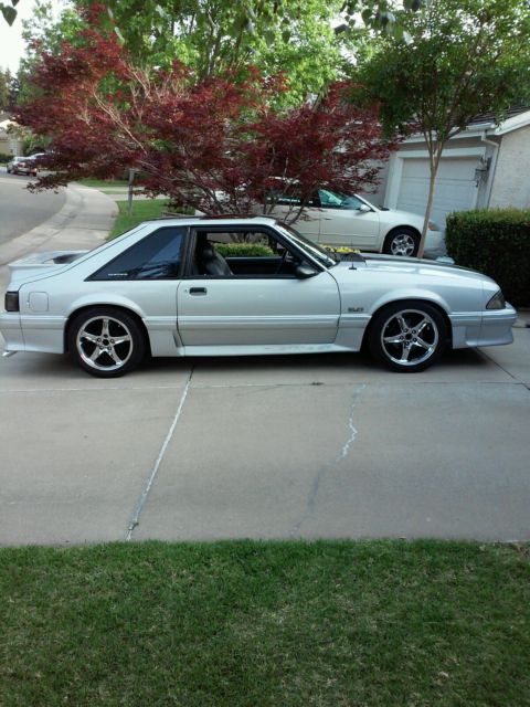 1990 Ford Mustang - photo 4
