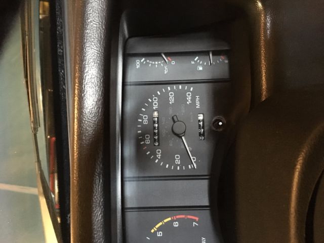 1990 Ford Mustang - photo 8